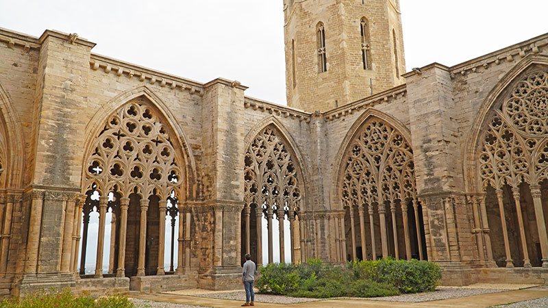 El claustre interior de la Seu Vella de Lleida