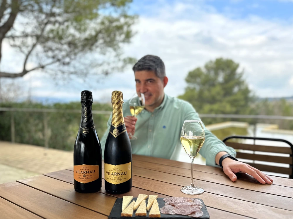 Tast de caves i aperitiu a Vilarnau al Penedès