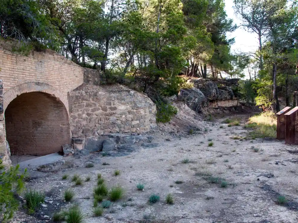 Visita al Fort de Millet un dels vestigis de la Guerra Civil a la Terra Alta